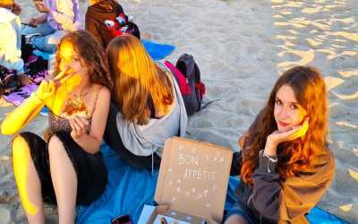 Przejazd autokarem w dwie strony na obóz do Dąbek